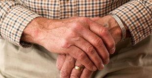 Peut-on faire un rachat de crédit après 70 ans ?